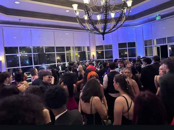 Prom at Canyon Gate Country Club